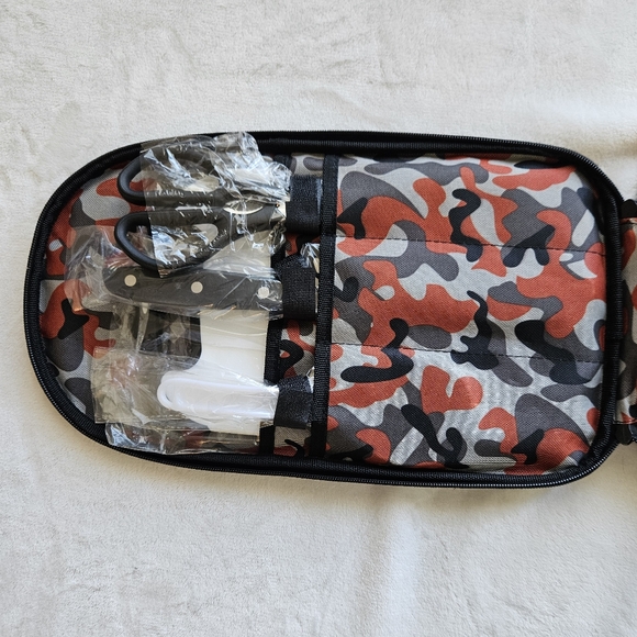 Wellmax Camping Grill Utensil Set w/bag, cutting board, knife, spatula, tongs - Picture 8 of 10